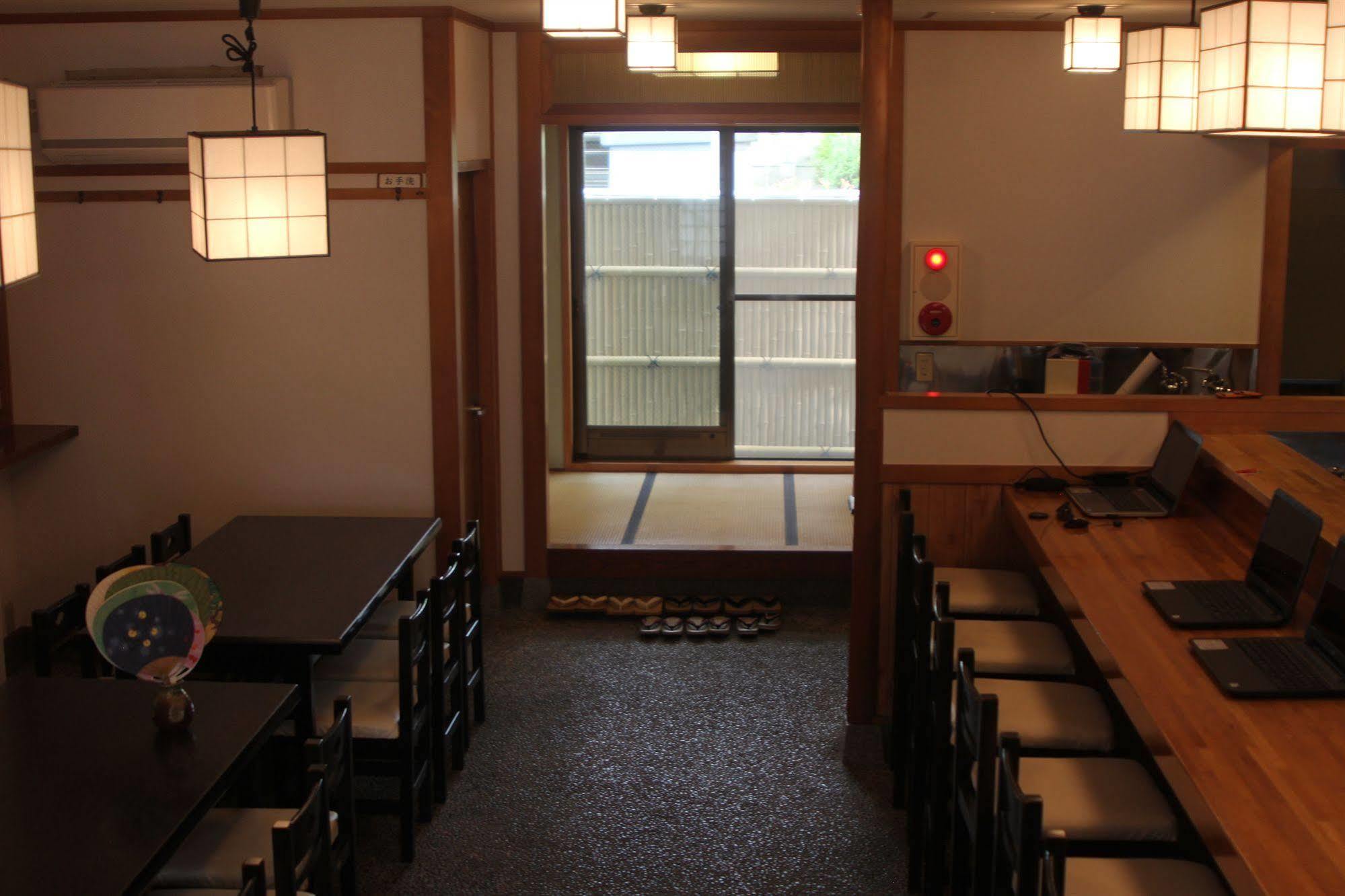 Ostello Shaq Bighouse Kanazawa Esterno foto